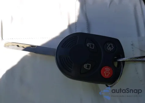 2014 Ford Focus Se z USA, uszkodzony, nr VIN 1FADP3K20EL131633